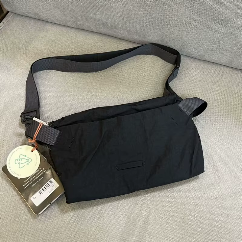 Sac de poitrine de voyage Lite Sling 7L, sac bandoulière compact et décontracté à fermeture magnétiq