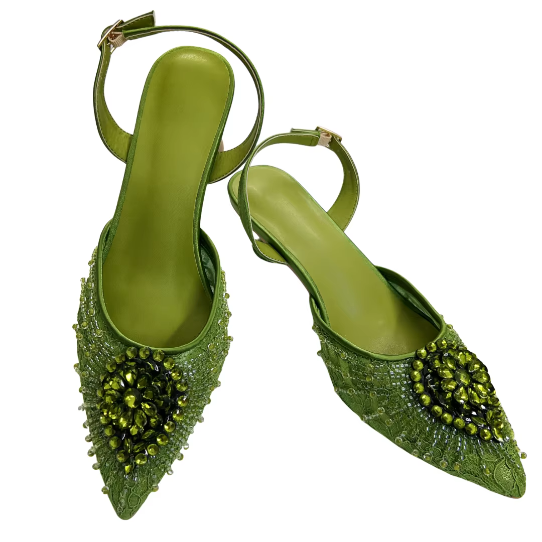 Chaussures de soirée de créateur italien avec pochette assortie pour mariages africains et occasions