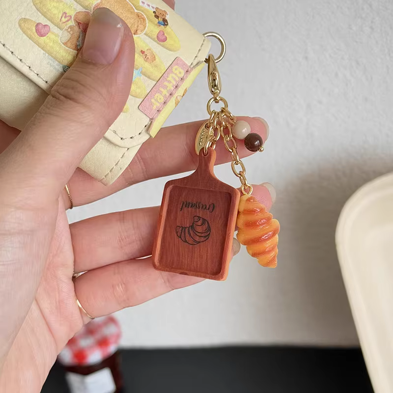 Porte-clés Unique en forme de pain Croissant, Simulation créative de nourriture, beau accessoire de 