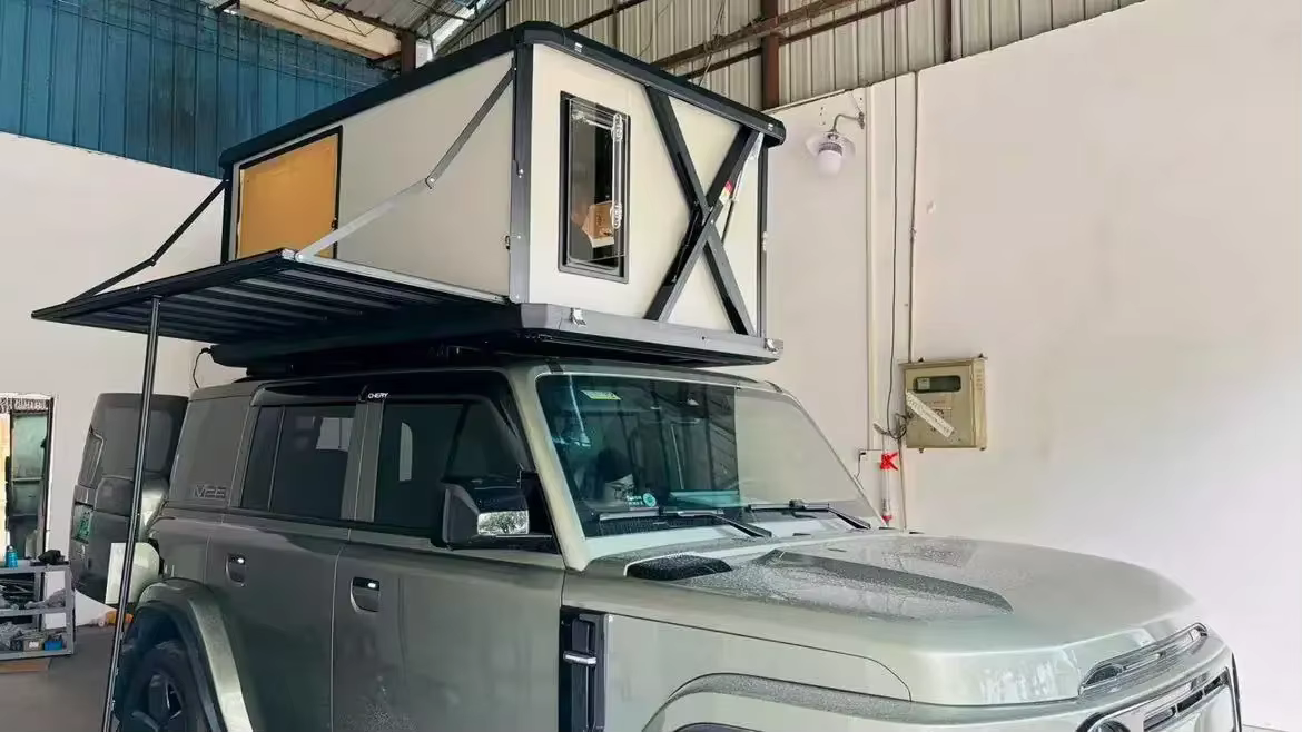 Tente de toit rigide tout-terrain en aluminium avec système de levage électrique pour toit de voitur