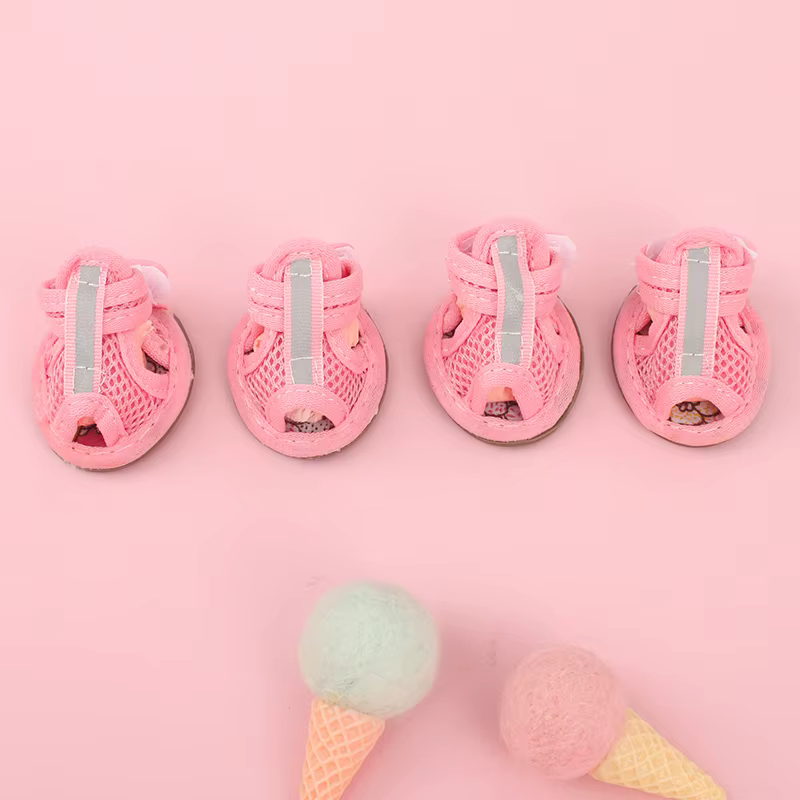 Chaussures d'été pour petits chiens, sandales de coulée respirantes non ald, chaussettes pour animau