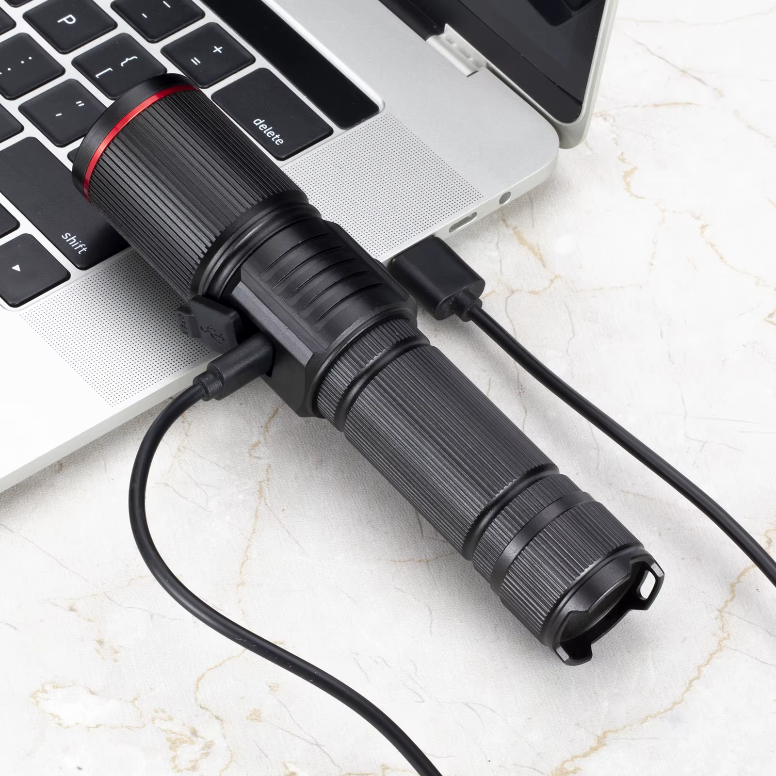 20W Zoom faisceau rond lumière LED lampe de poche haute puissance USB torche Rechargeable Camping ch