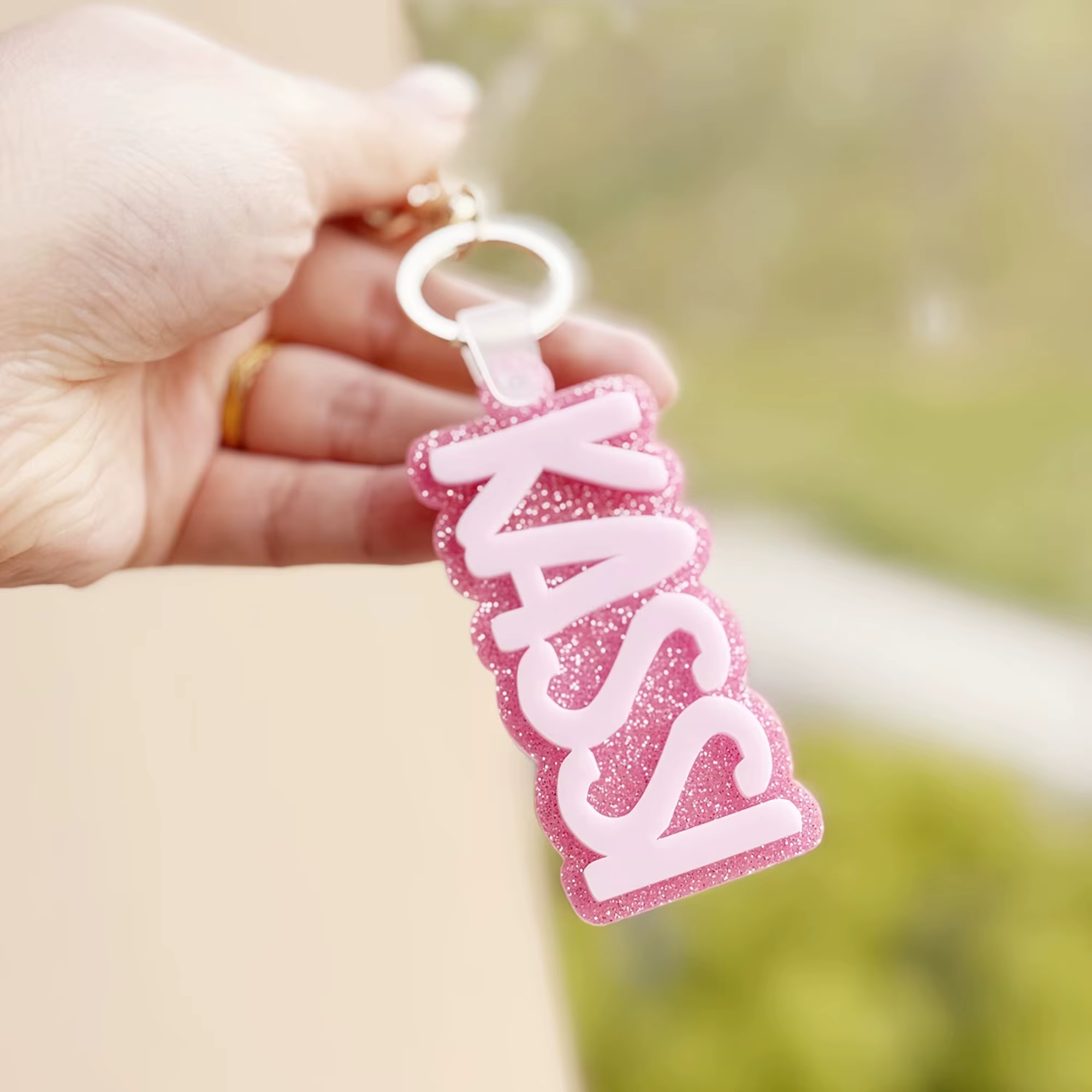 Porte-clés personnalisé avec nom, porte-clés en acrylique avec lettre personnalisée, pendentif verti
