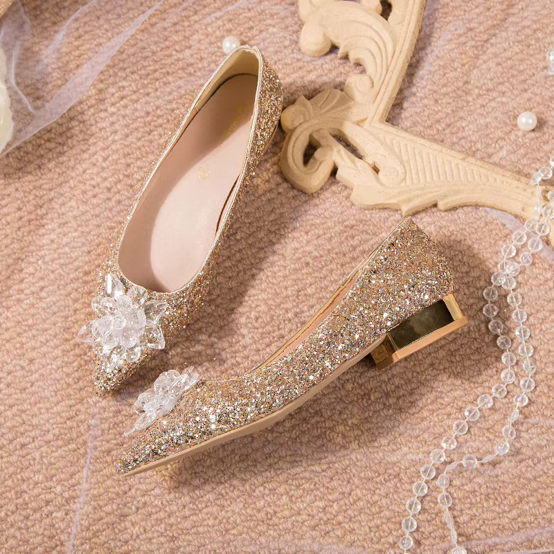 Escarpins confortables à talons bas pour femmes, chaussures de mariage élégantes à paillettes argent