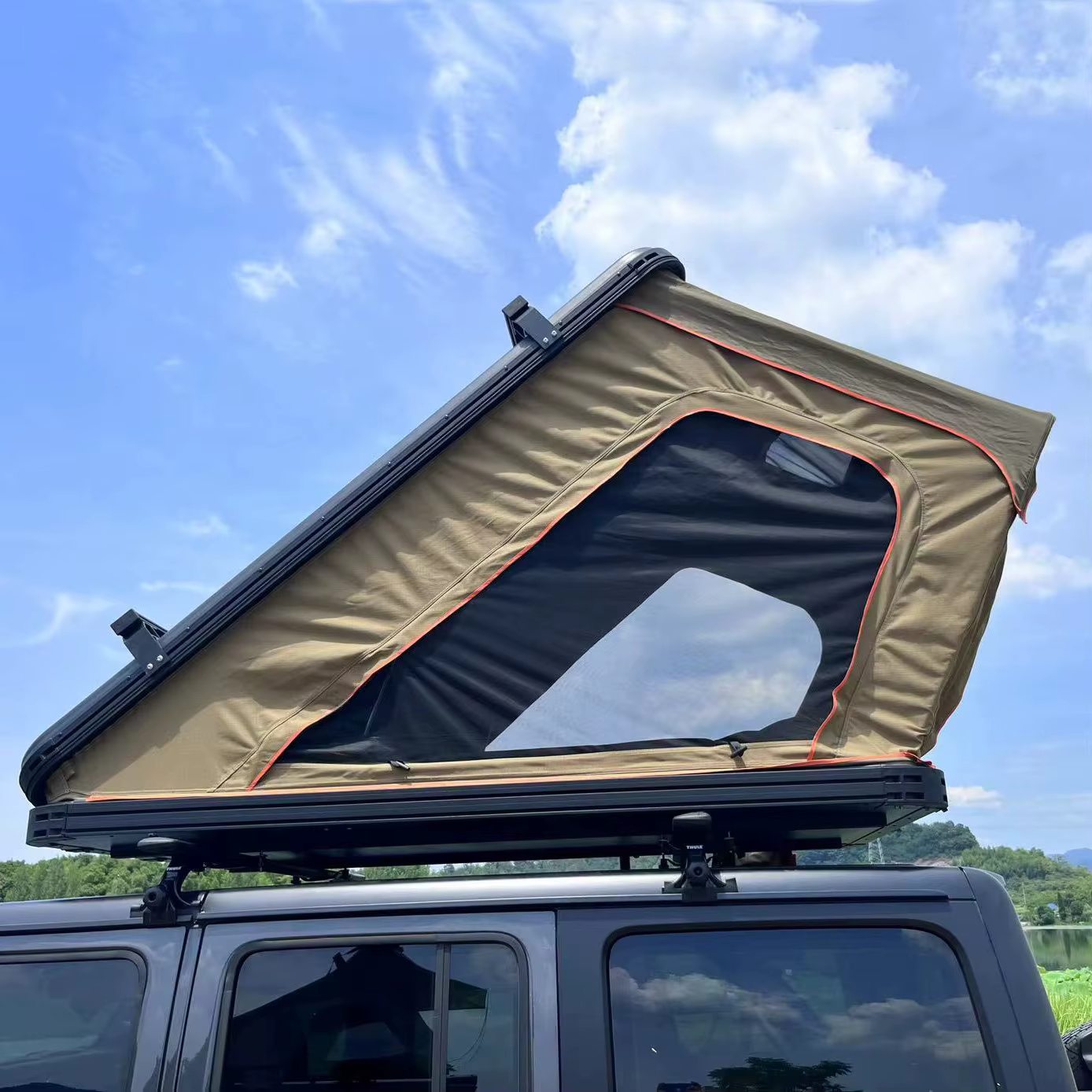 Tentes de toit Pop up coque rigide pour Camping étanche SUV RTT Jeep tente terrestre galerie Triangl