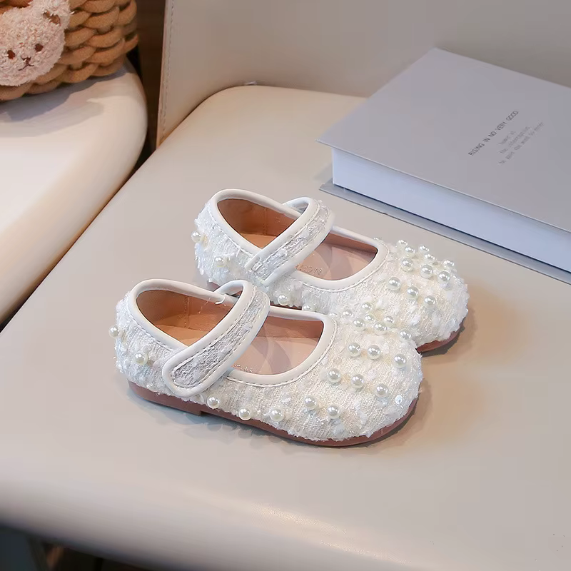 Chaussures de danse pour filles, chaussures plates élégantes à bout rond pour enfants, semelle soupl