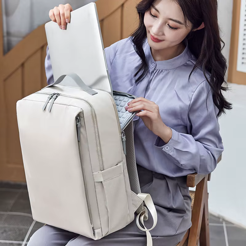 Nouveau sac à dos de voyage pour femmes Airbag résistant aux chocs 15 pouces pochette d'ordinateur h