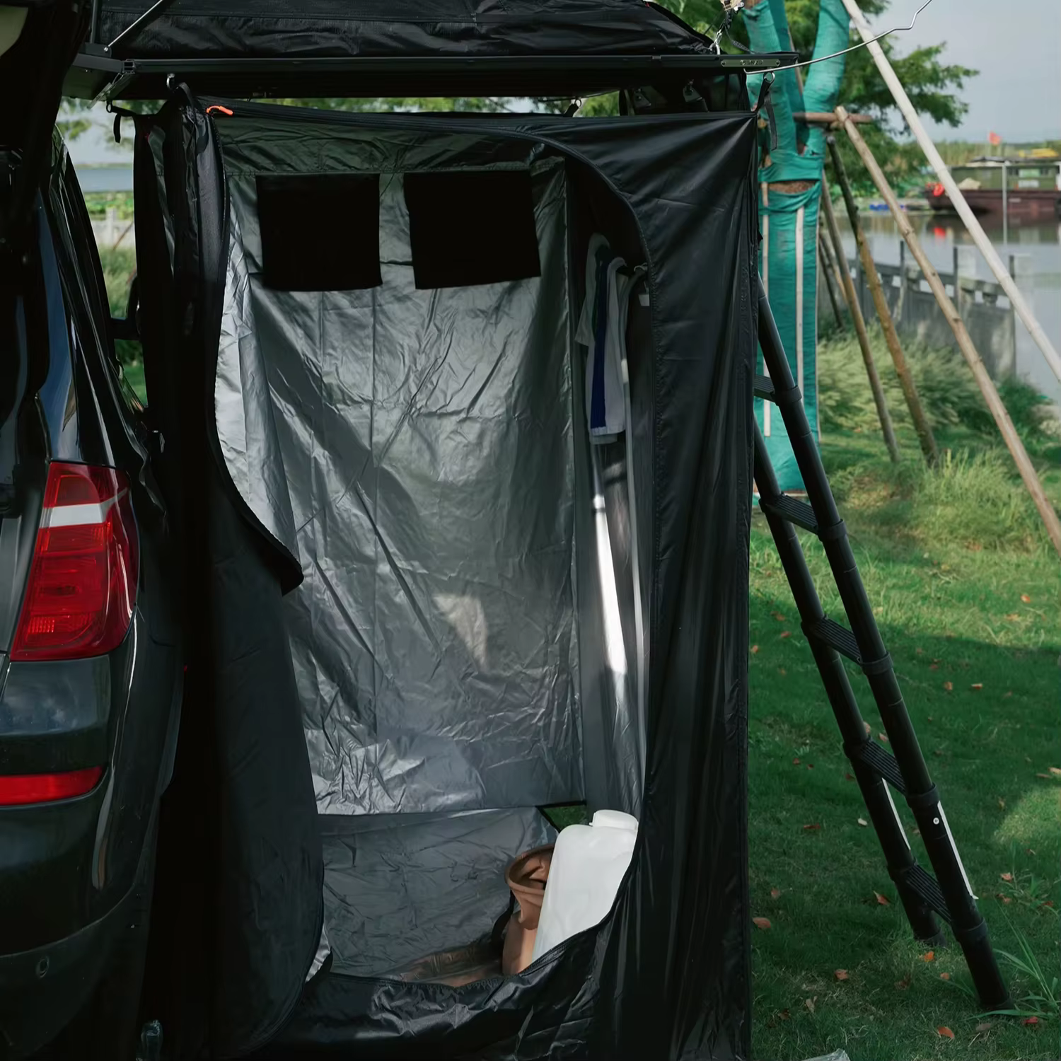 Camping en plein air bloquent la lumière tente de douche extérieure toilette Portable vestiaire