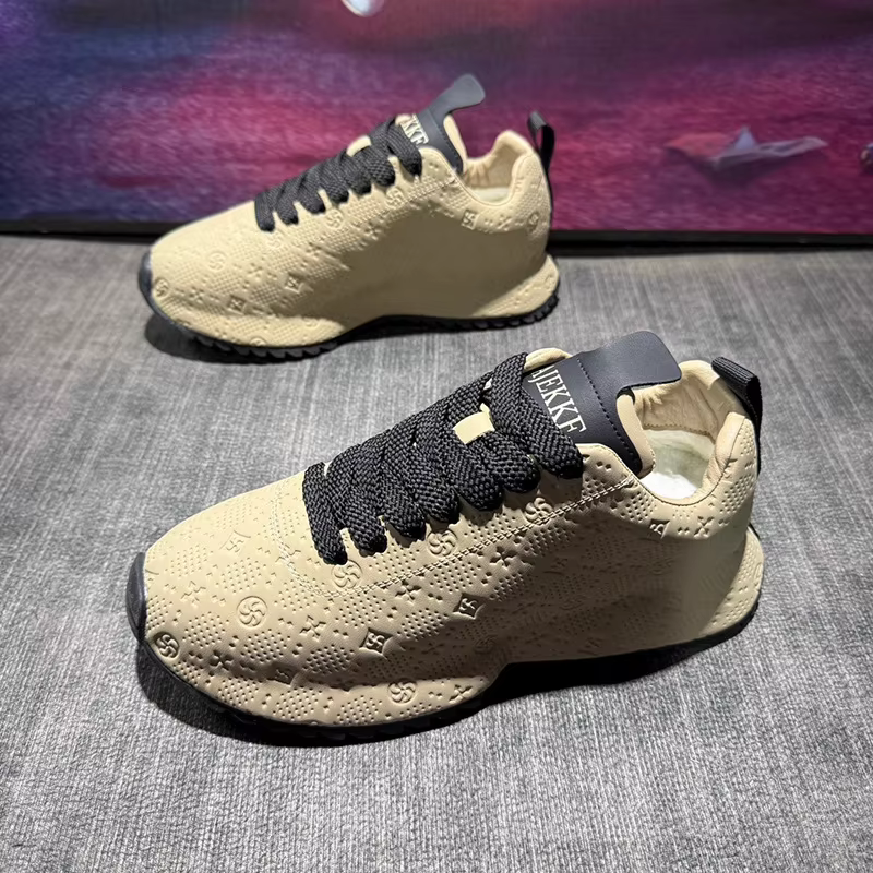 Chaussures de sport décontractées ultra-légères à semelle souple pour l'extérieur, confortables pour
