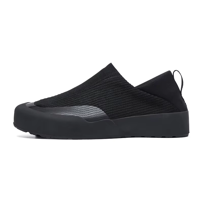 Chaussures d'escalade 2026 en vogue pour hommes et femmes, chaussures de randonnée confortables unis