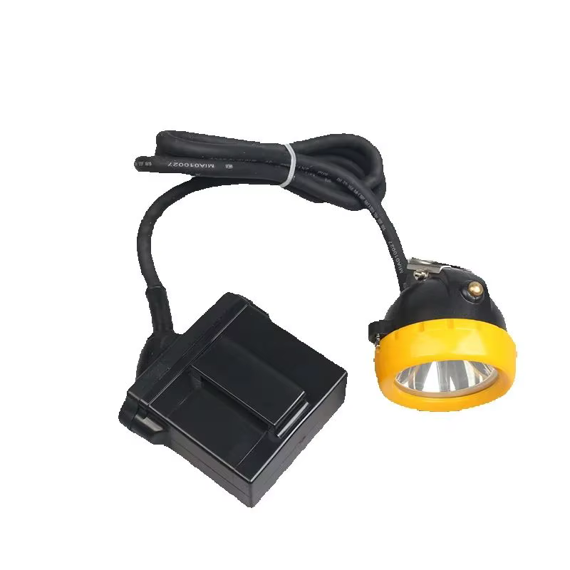 Camping chasse pêche phare KL5M mineur minière LED phare avec chargeur