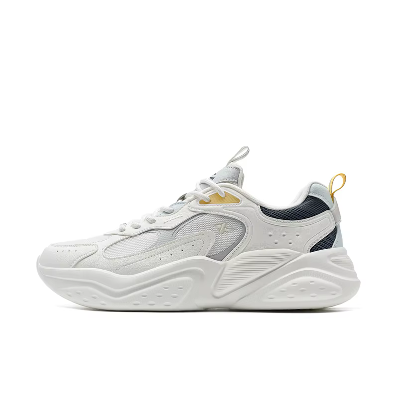 Xtep chaussures de loisirs pour hommes 2025 été léger maille respirant à semelles épaisses rehaussan