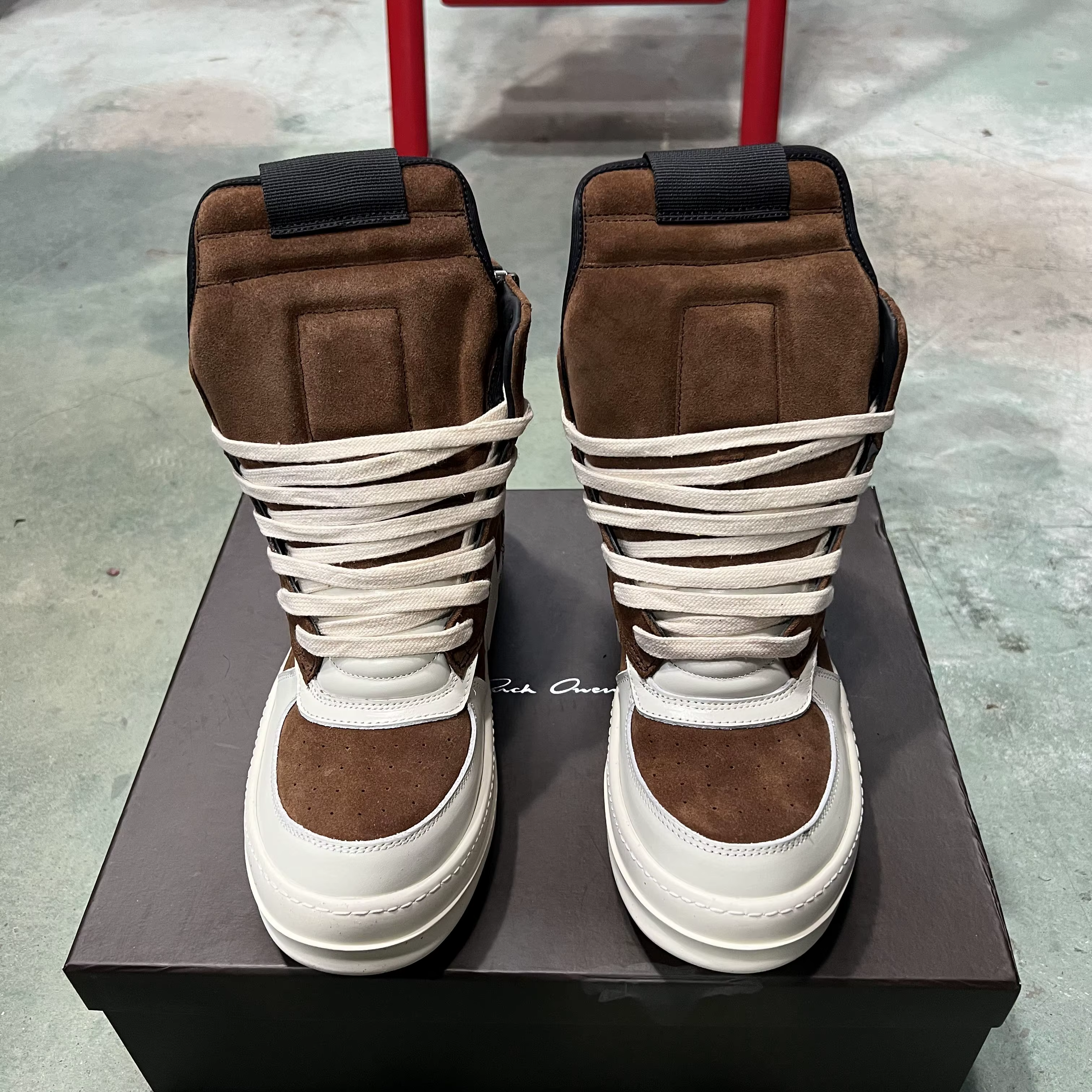 Marque décontracté hommes chaussure haut femmes Sneaker marron bottine Geobasket daim fermeture écla