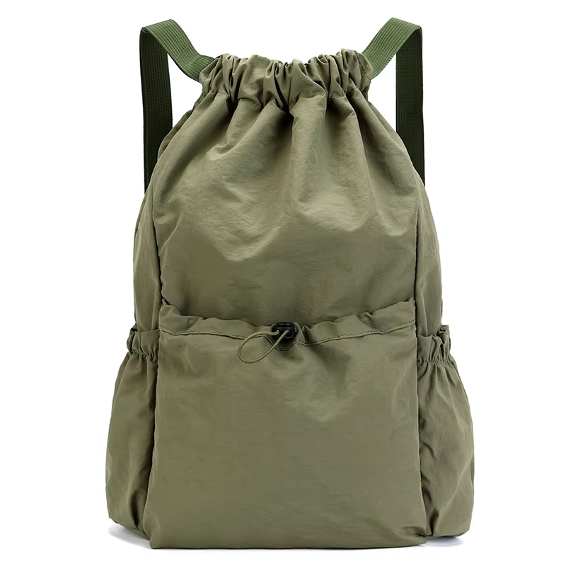 Sac à dos pliable avec cordon de serrage, léger et facile à ranger, essentiel pour les voyages de co