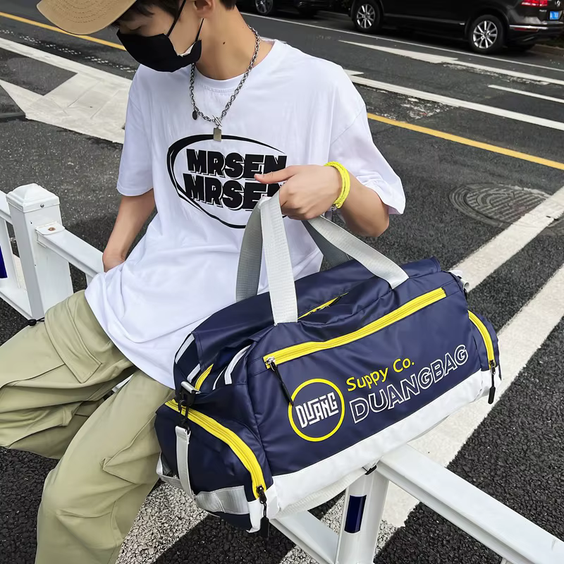 Sac à dos de sport imperméable pour hommes et femmes, grand sac à bandoulière de voyage, de sport, d