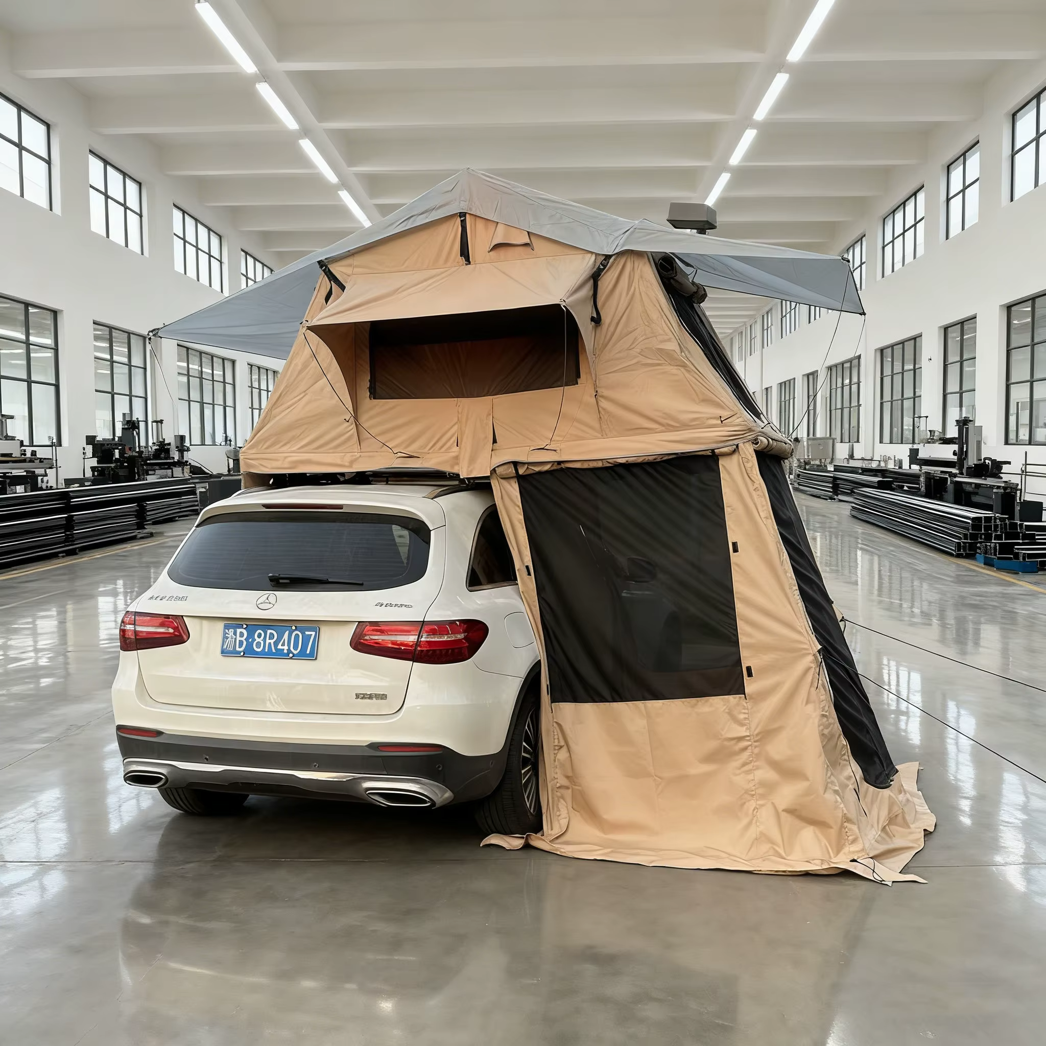 Tente de maison de dépôt à échelle gratuite de voyage, petit toit avec salle d'annexe