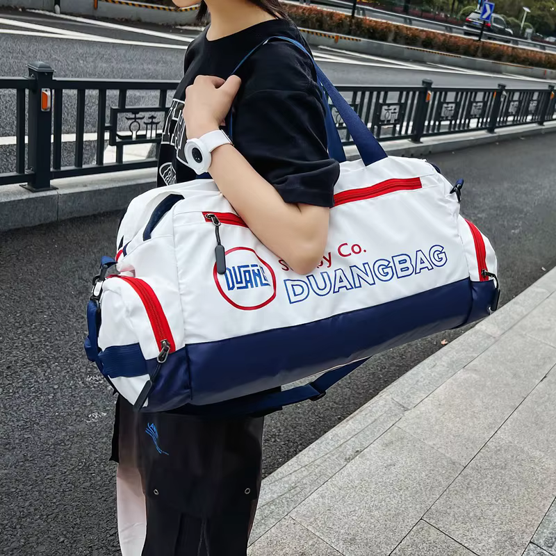 Sac à dos de sport imperméable pour hommes et femmes, grand sac à bandoulière de voyage, de sport, d