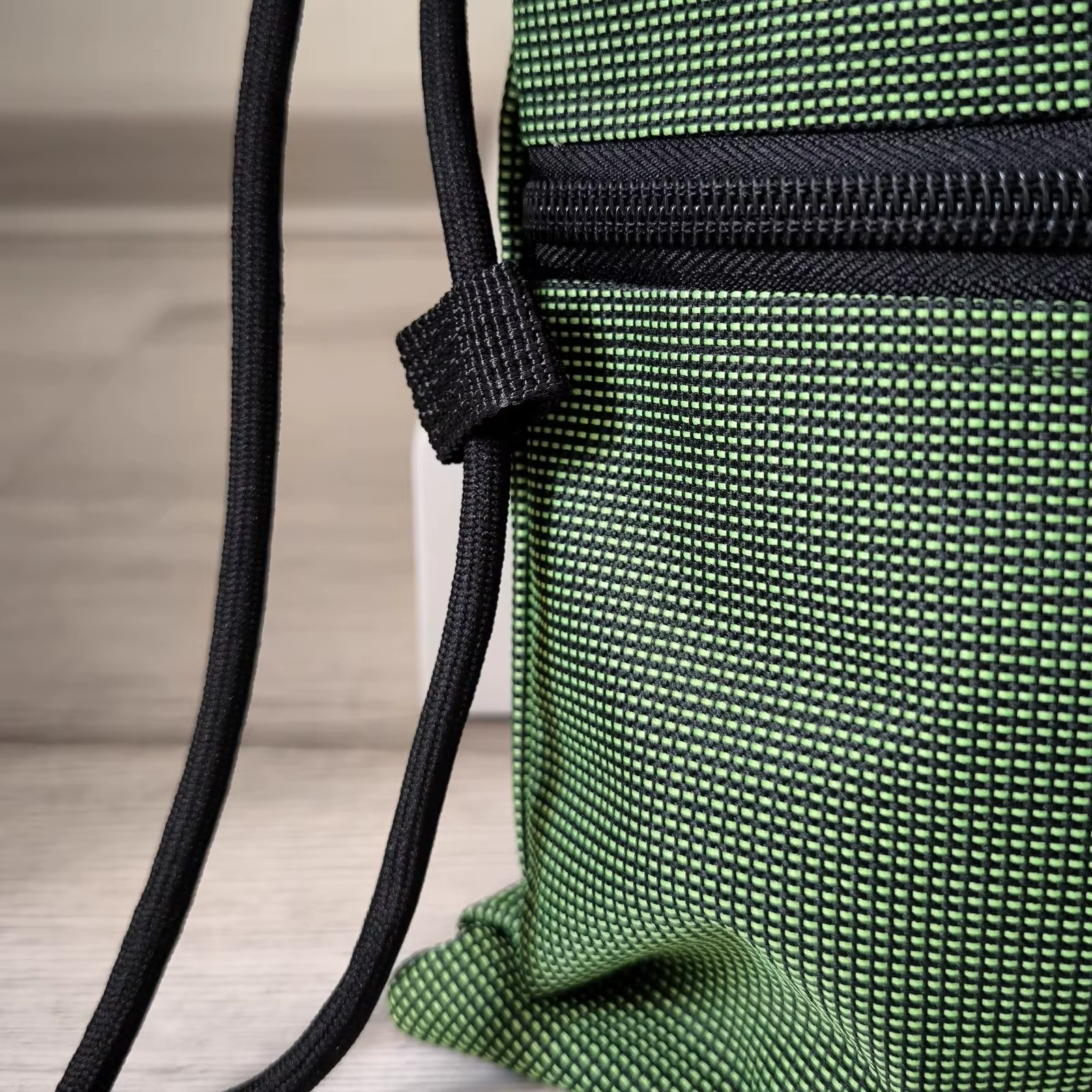 Sac à dos pliable à cordon de serrage