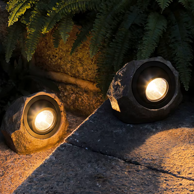 Lampe solaire d'extérieur créative en forme de pierre, lampe de pelouse, lampe de jardin, lampe de projection décorative étanche