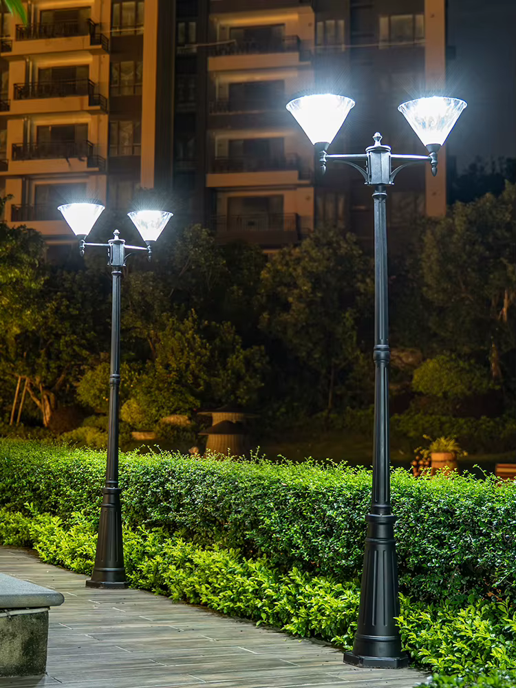 Réverbère étanche de style européen, lampe de jardin rétro, extérieur, villa, pelouse, ingénierie, haut pôle, paysage, H 2.6m