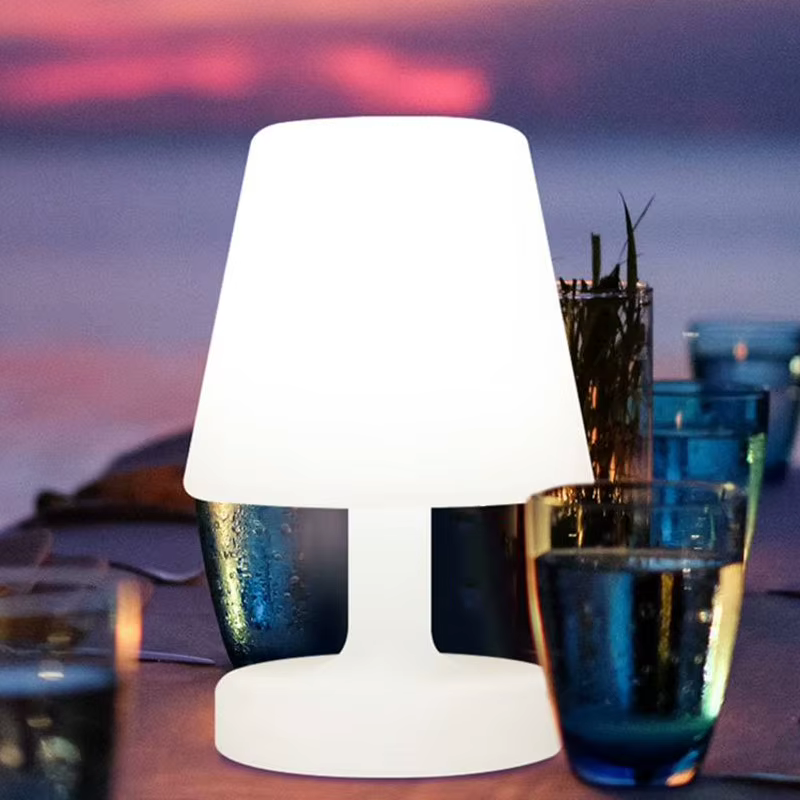 Lampe de table LED extérieure avec télécommande