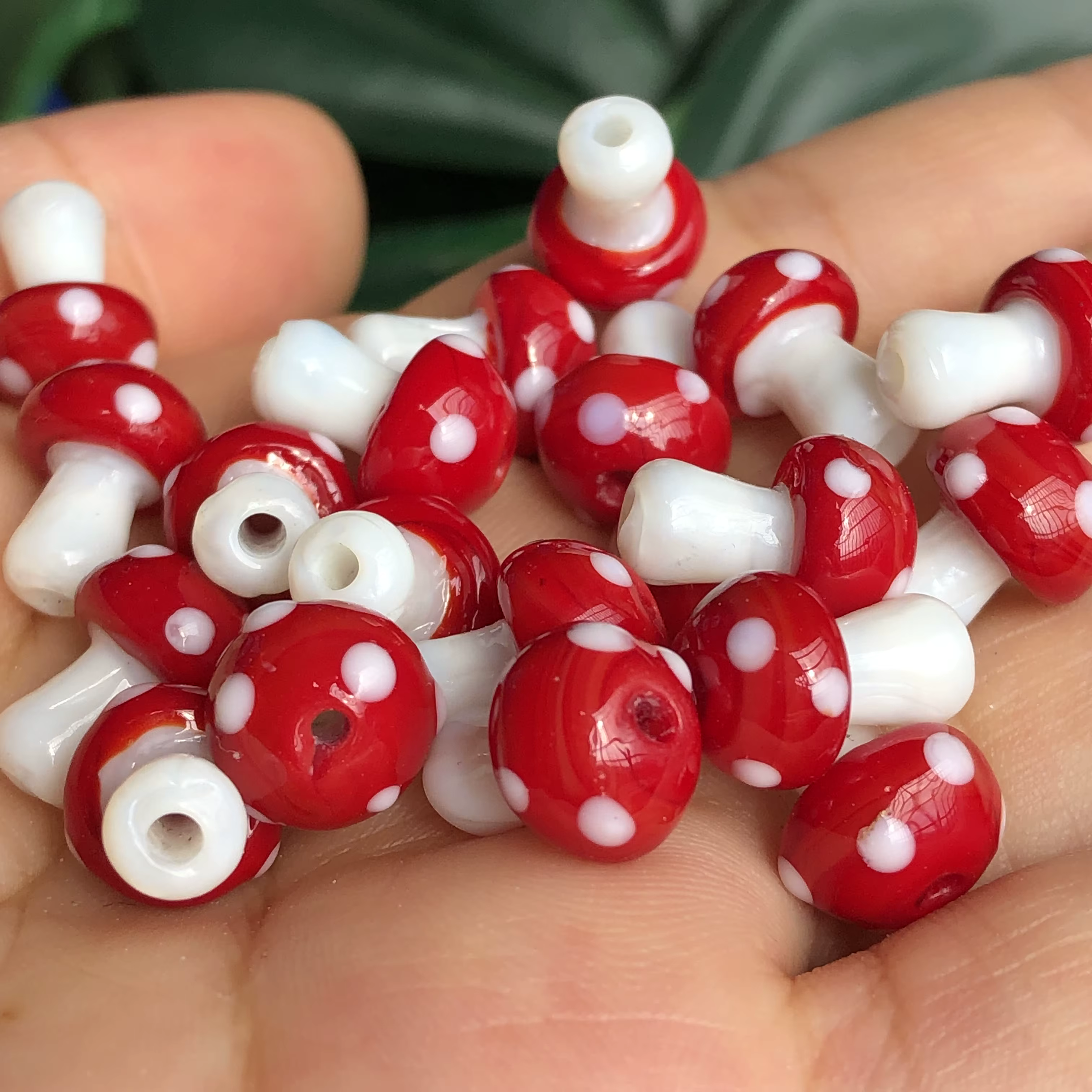 Perles en verre de lampe champignon rouge, en vrac, pour bricolage, artisanat, fabrication de bijoux, accessoires, boucles d'oreilles, 10x13mm, 12x17mm, vente en gros