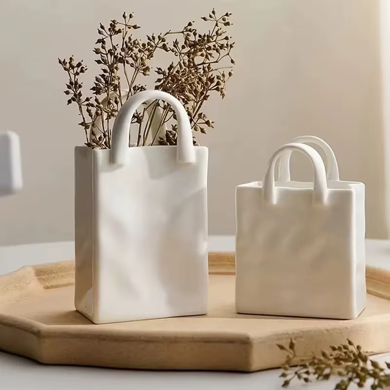 HUA HUA – Vase en forme de sac à main