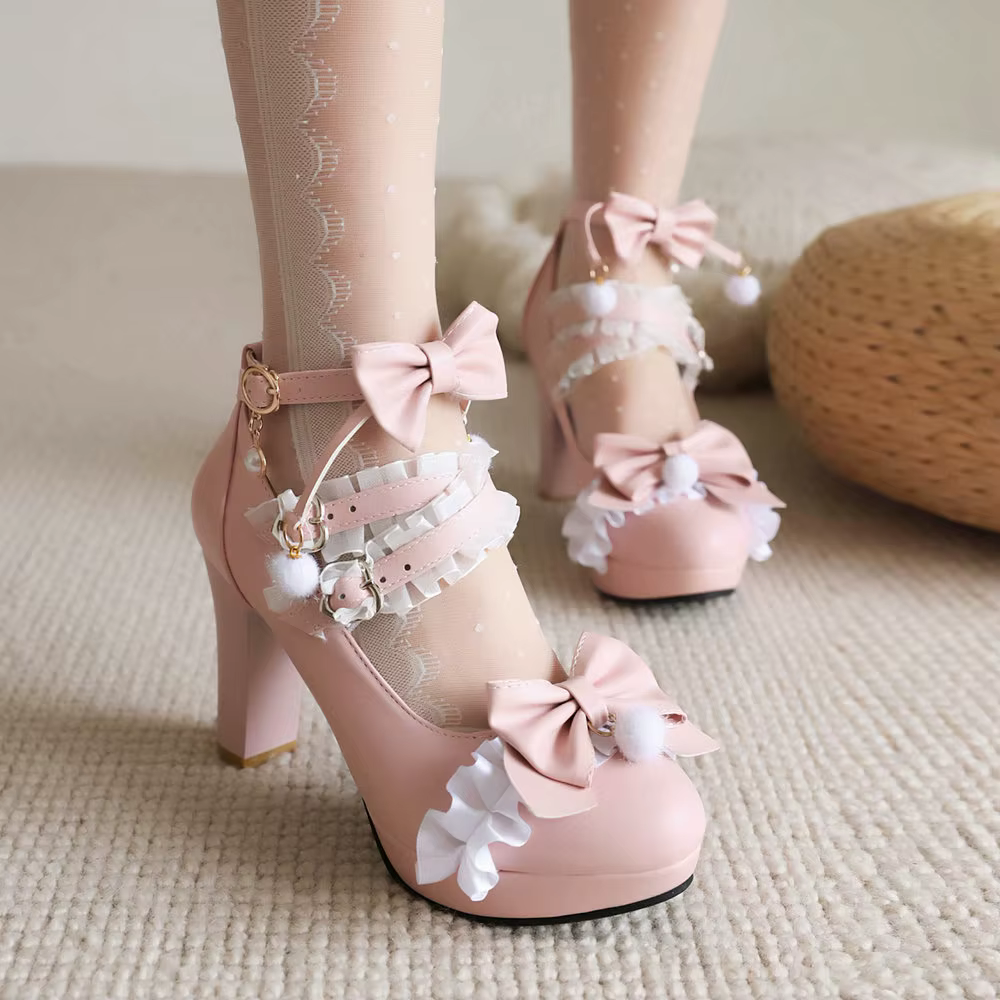 Talons hauts avec nœud en dentelle en peluche rose