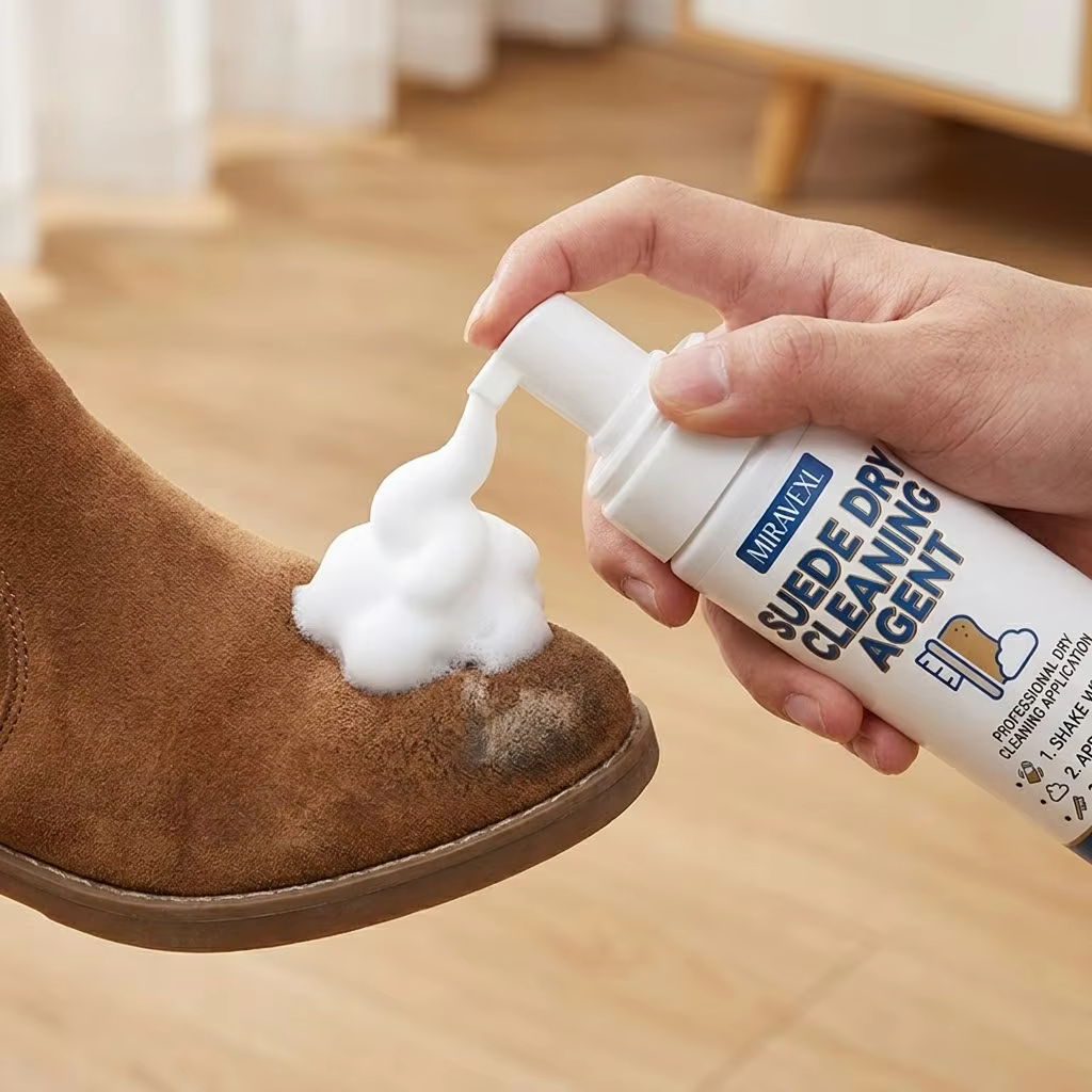 Nettoyant à sec pour chaussures en daim avec ensemble de brosses, mousse détachante sans eau pour baskets, bottes et chaussures en cuir nubuck