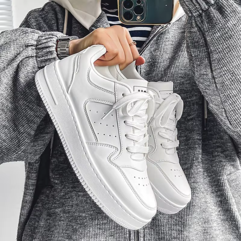 Chaussures pour hommes classique noir blanc baskets mode Tenis chaussures d'entraînement pour hommes jeunesse étudiant sport chaussure de course nouvelles chaussures décontractées