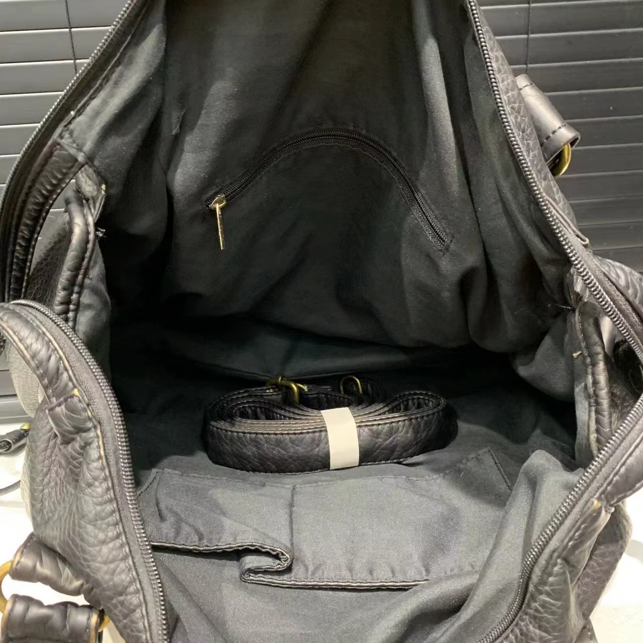Y2K – sac à bandoulière asymétrique épaule dénudée pour fille épicée, sac de moto Vintage en cuir souple lavé, sac de grande capacité