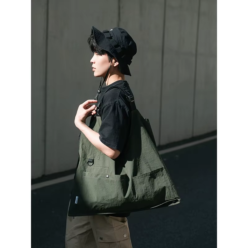2026 nouveau Style à la mode marque vêtements de travail double usage sac à bandoulière multi-poches grande capacité Convertible sac à dos personnalité mochilas