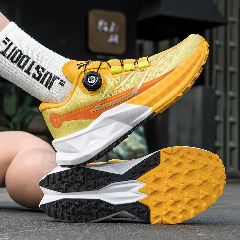Chaussures de trail pour hommes et femmes, antidérapantes, résistantes à l'usure, chaussures de sport de randonnée, baskets respirantes en mesh pour le trekking