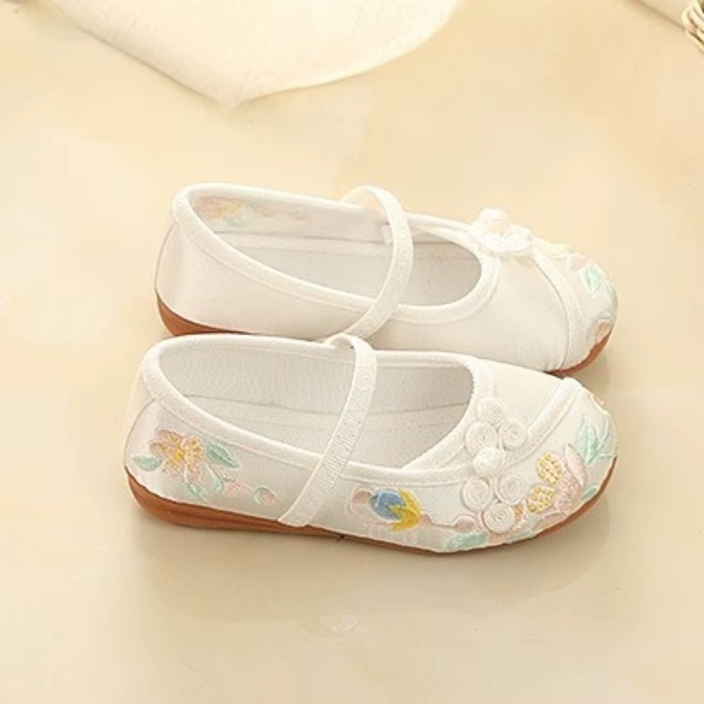 Chaussures de danse pour filles de style chinois