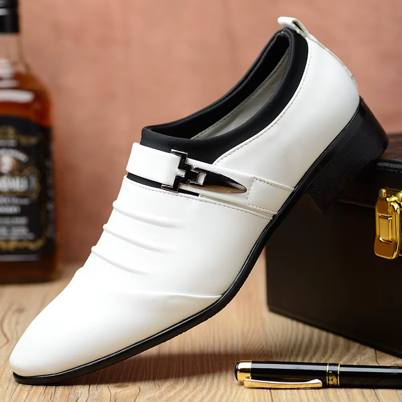 Chaussures habillées pour hommes chaussures en cuir d'affaires de luxe sans lacet Oxfords bout pointu hommes chaussures de mariage mocassins classique grande taille chaussure formelle