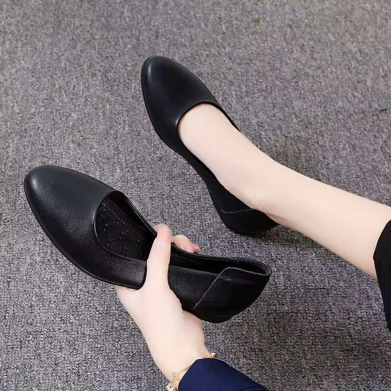 Talon compensé bout pointu bas élégant noir chaussures pour femmes 2025 dames chaussures d'été robe prix confortable avec remise