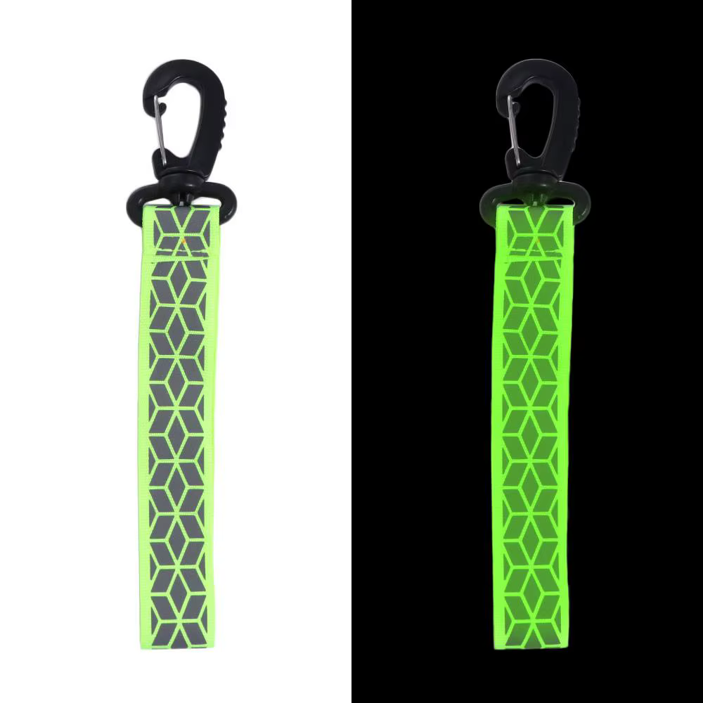 Pendentif réfléchissant de sécurité à effet réfléchissant
