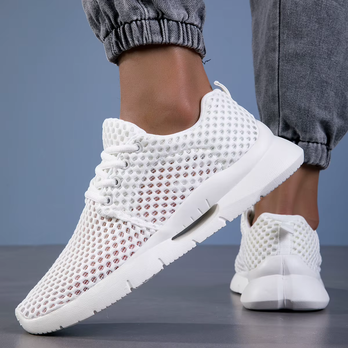 Nouvelles chaussures en maille blanche pour hommes respirant été léger randonnée