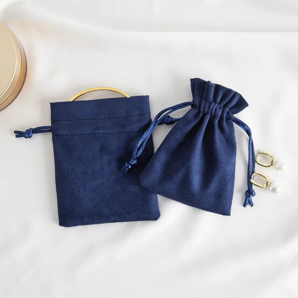 Sac Cadeau en Velours Bleu Marine