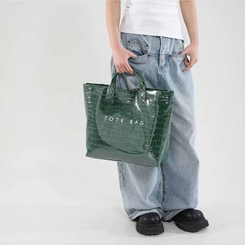 Sac fourre-tout Texture Crocodile Pvc papier Kraft grande capacité luxe Hobo sac à main femmes décontracté Shopping lettres poignée supérieure sacs à main