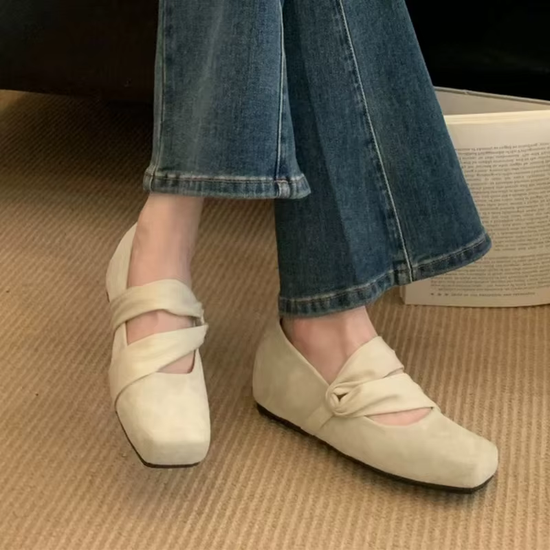 Nouvelles Chaussures Plates pour Femmes à Bout Carré