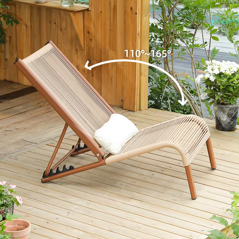 Loisirs dimanche chaise longue balcon Patio