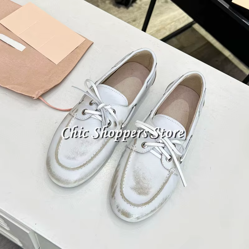 Chaussures de marche de vacances noeuds