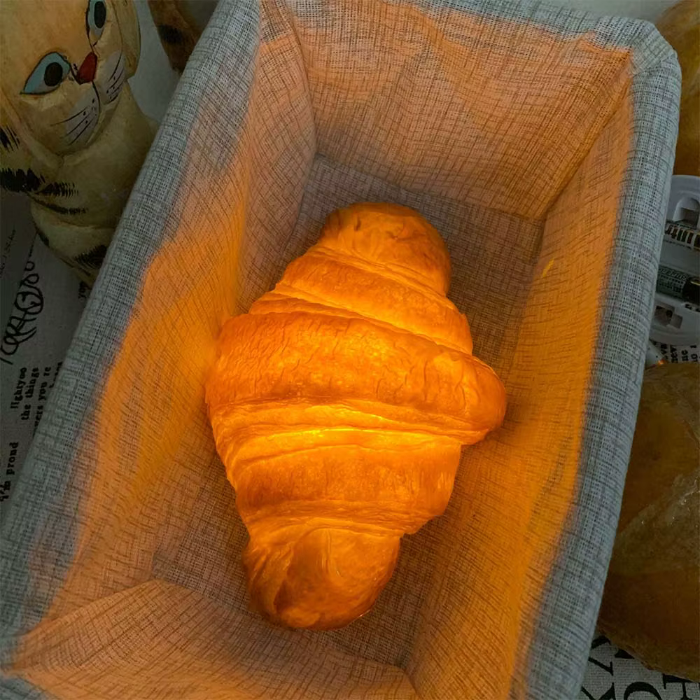Lampe LED artificielle en forme de Croissant de pain, luminaire décoratif d'intérieur, idéal comme cadeau
