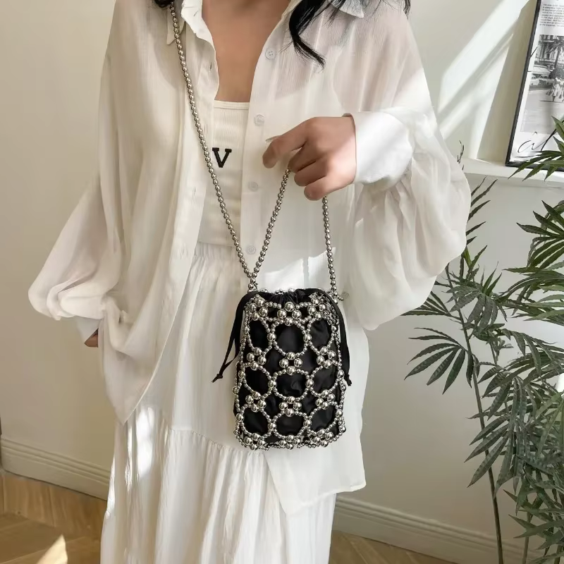 Perles blanc seau épaule et sacs à bandoulière sens exquis de luxe frais