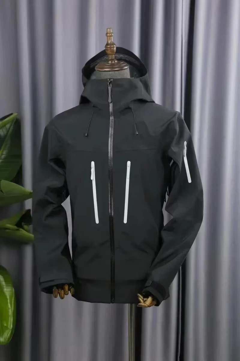 Veste de camping imperméable et coupe-vent de haute qualité pour hommes et femmes, ARC Embroidery Alpha SV 6th Three Layer, pour la randonnée en plein air
