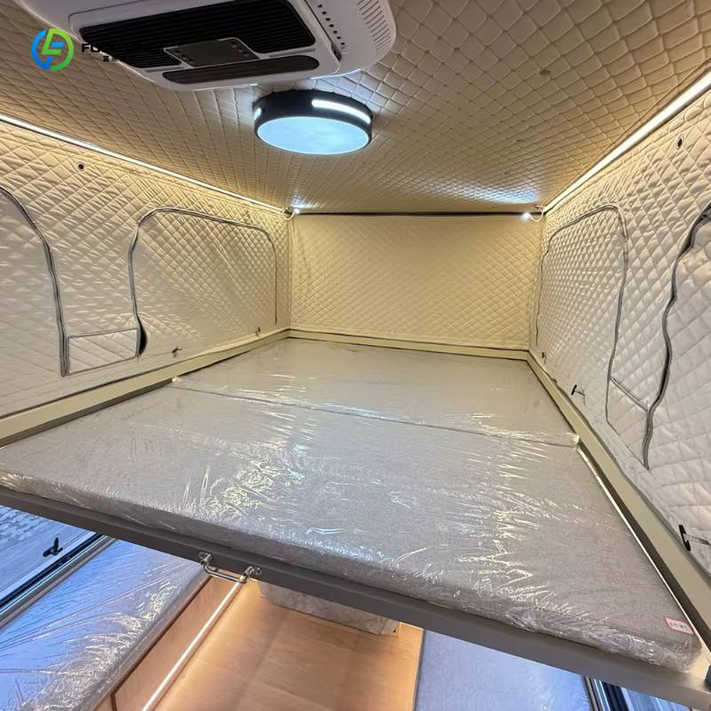 Tente de toit rigide pour camionnette tout-terrain