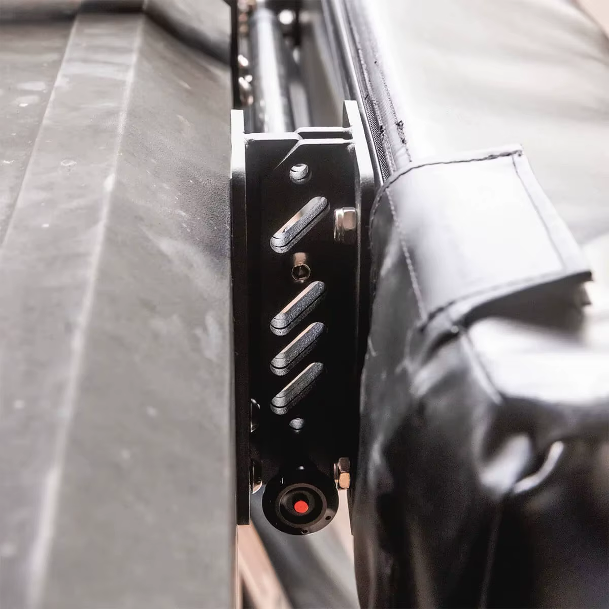 Support d'installation à dégagement rapide robuste pour tente latérale de voiture, support de connexion pour tente latérale et tente de toit de voiture