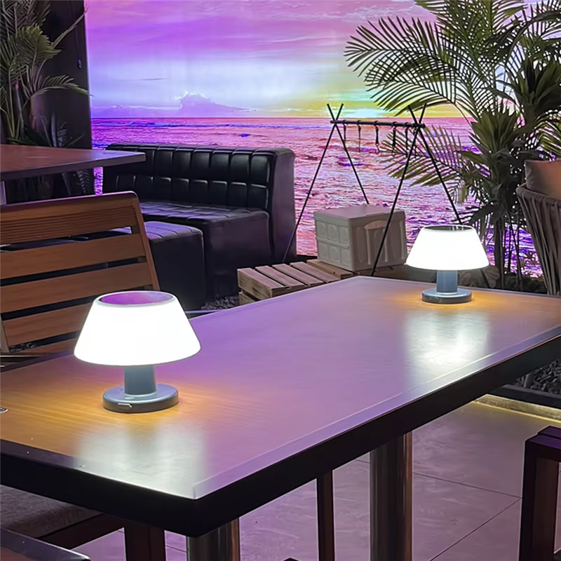 Lampe de table solaire d'extérieur étanche