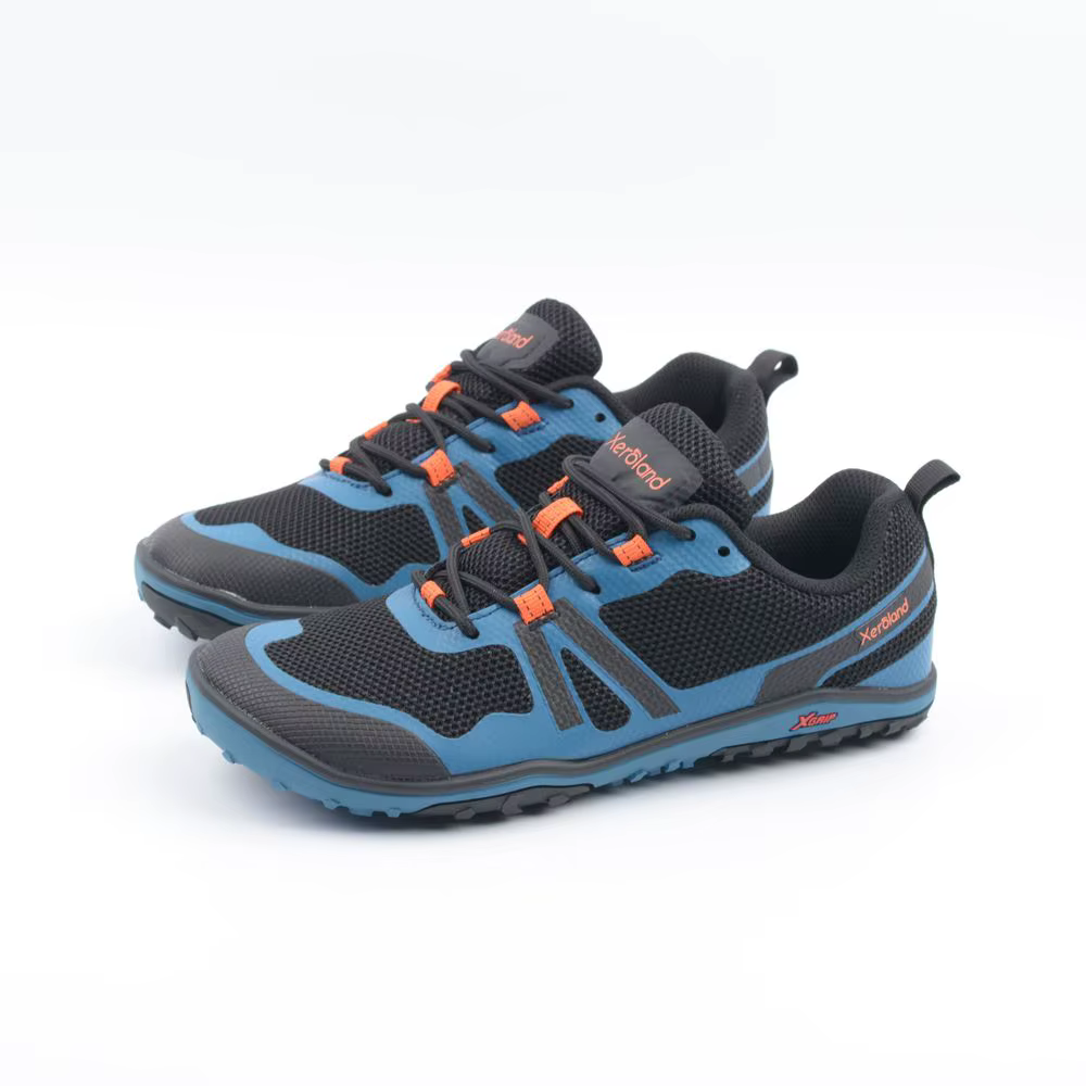 Chaussures pieds nus larges pour randonnée